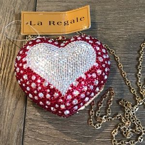 La Regale Crystal Heart Clutch